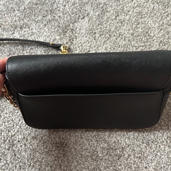 Tory Burch Saffiano Robinson Chain Crossbody - Picture 7 of 10